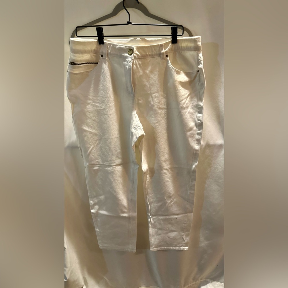 Chico’s So-Slimming White Denim Ankle Jeans - Size 2 or 12